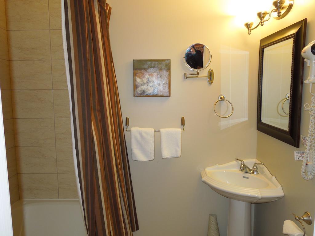 Motel Derfal Repentigny Zimmer foto