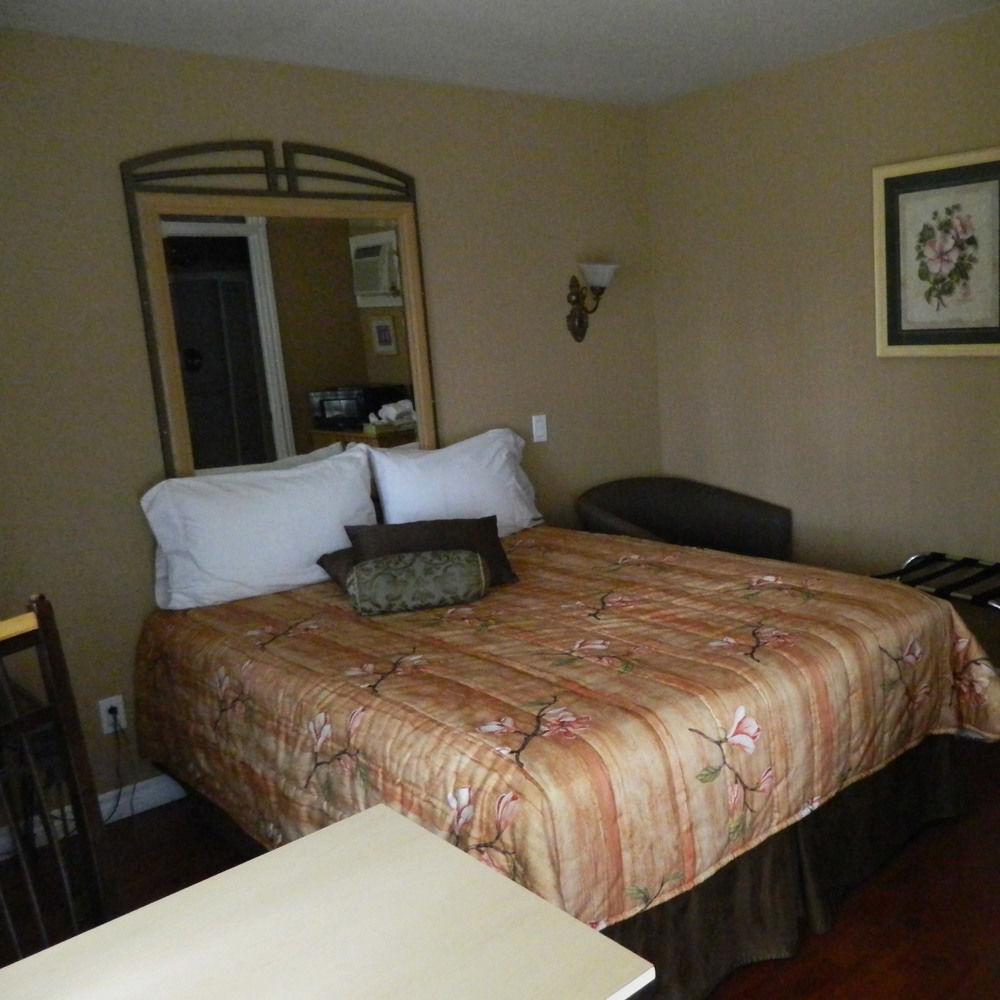 Motel Derfal Repentigny Exterior foto