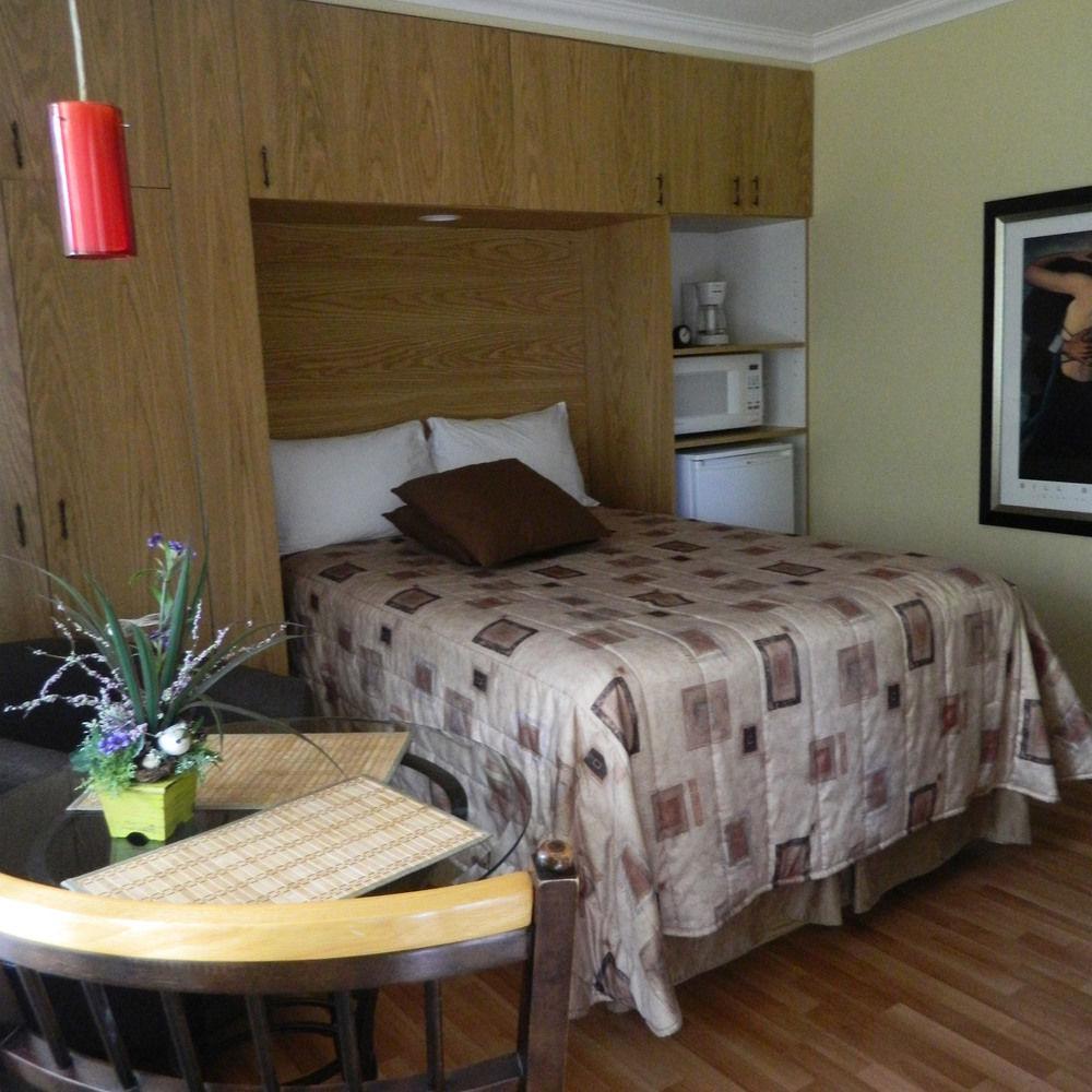 Motel Derfal Repentigny Exterior foto