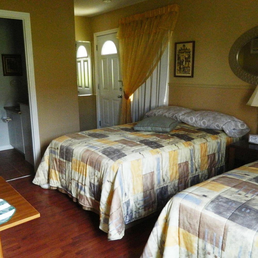 Motel Derfal Repentigny Exterior foto