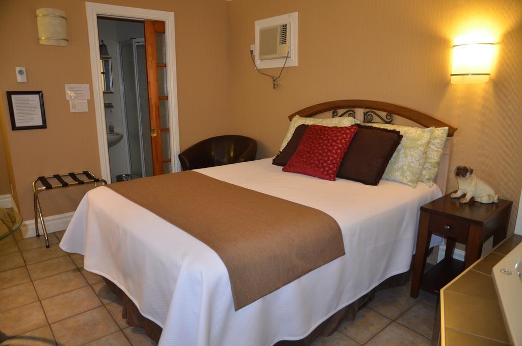 Motel Derfal Repentigny Exterior foto