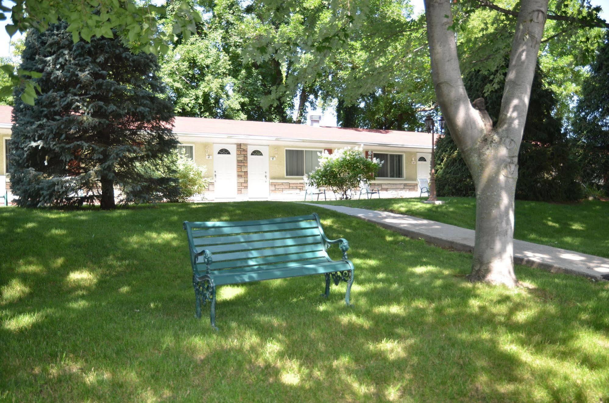 Motel Derfal Repentigny Exterior foto